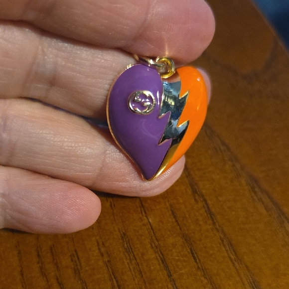 Gucci Vintage Pull Pendant - Picture 4 of 5